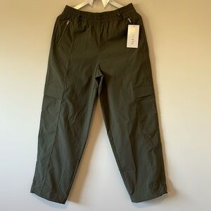 Athleta Cascade Cargo Poplin pant
